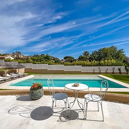 Ξενοδοχείο Escargot Luxury In