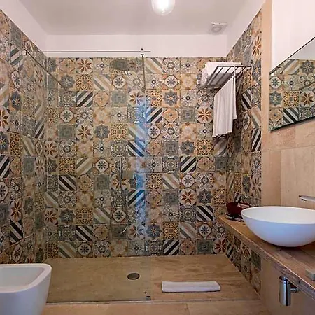 Escargot Luxury In Ξενοδοχείο