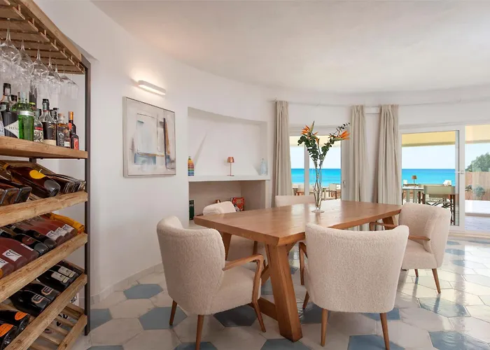 Hotel Escargot Luxury In Costa Rei